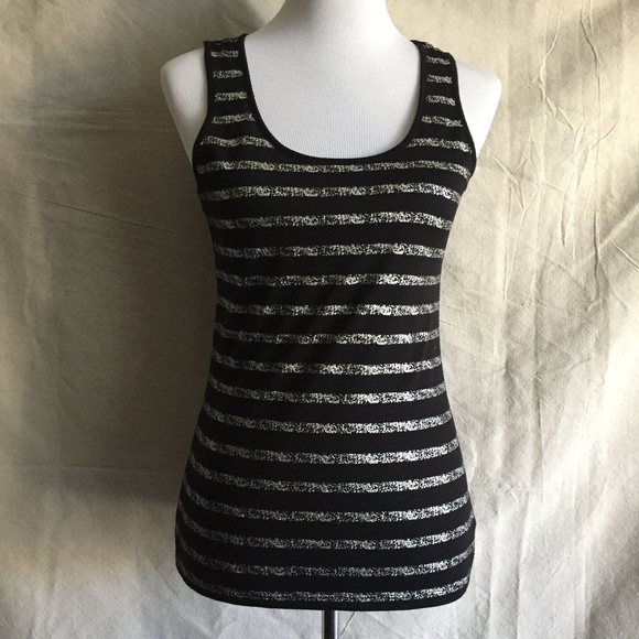 Forever 21 Tops - ❗️2 for $10❗️F21 Black & Sliver Striped Tank